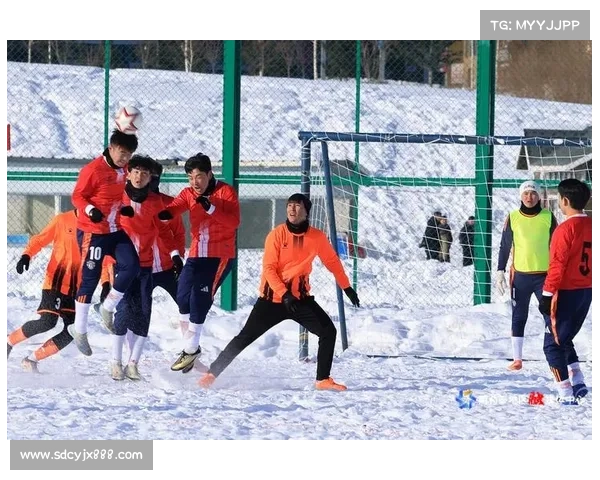 第五届社区杯 8 人制足球赛通州赛区热血开赛